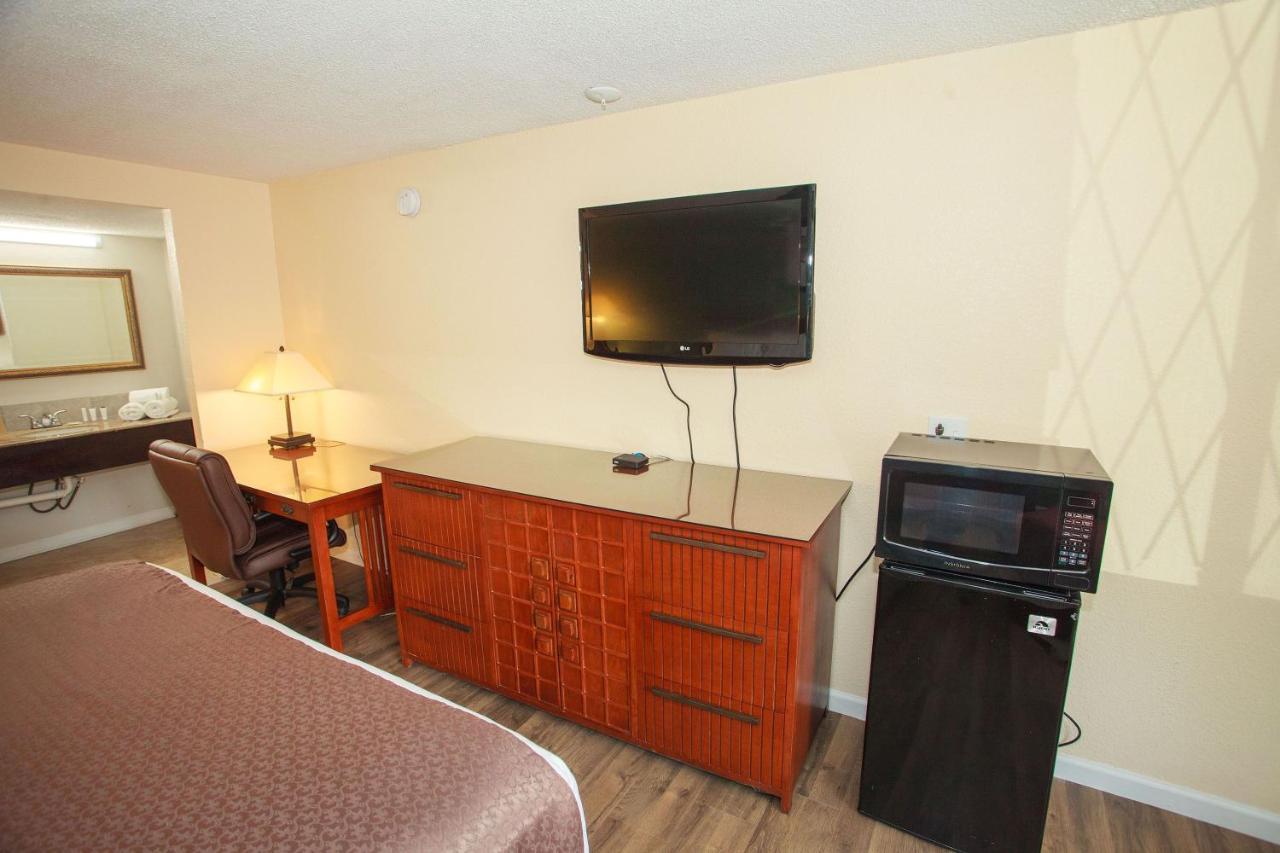 Travelodge By Wyndham Macon West Kültér fotó